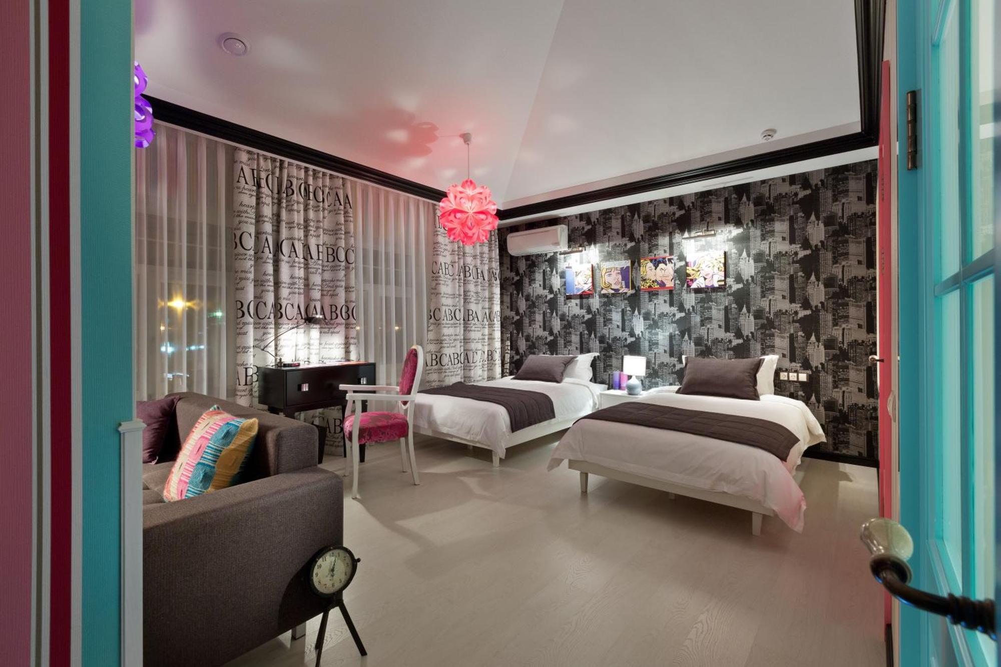 חארקיב De Gaulle Boutique Hotel מראה חיצוני תמונה