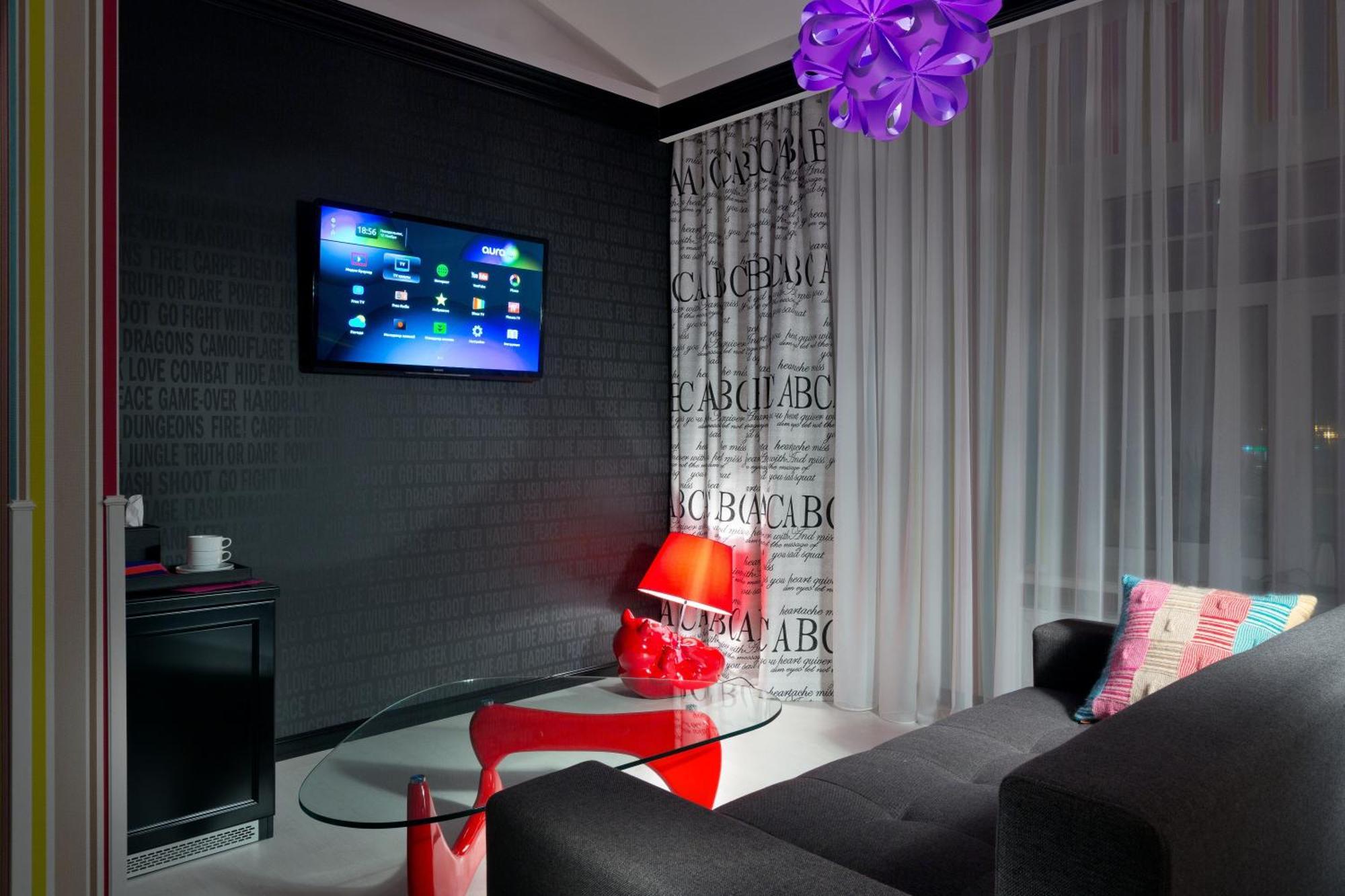 חארקיב De Gaulle Boutique Hotel מראה חיצוני תמונה