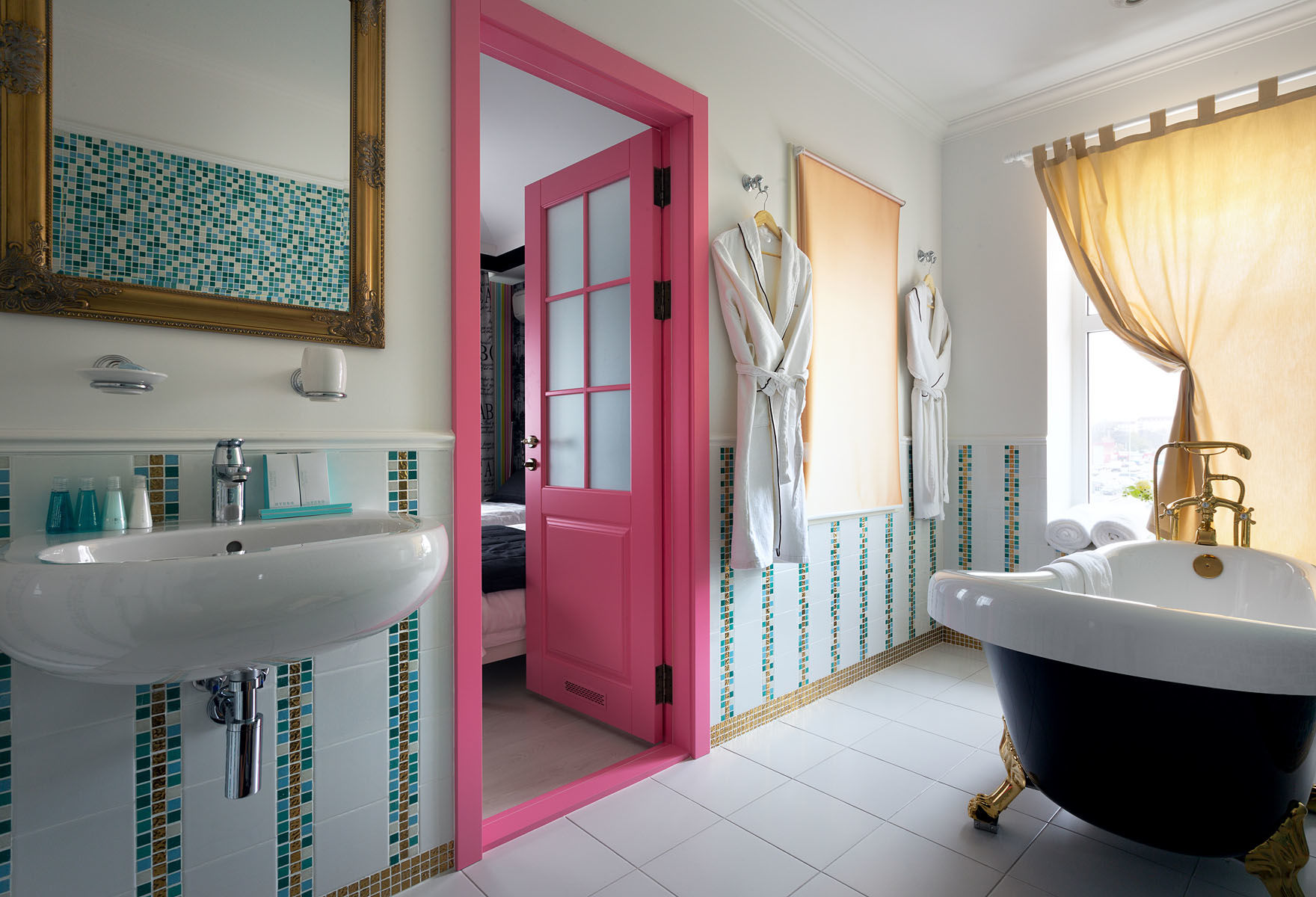 חארקיב De Gaulle Boutique Hotel מראה חיצוני תמונה